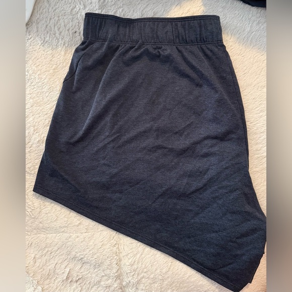 Nike Women's Plus Size Athletic Shorts - Picture 2 of 5